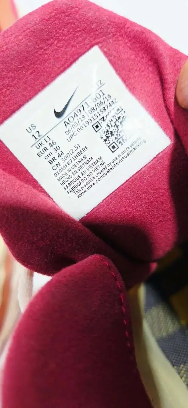Nike Air Max 270 React Noble Red/Dark Sulfur (AO4971-601)